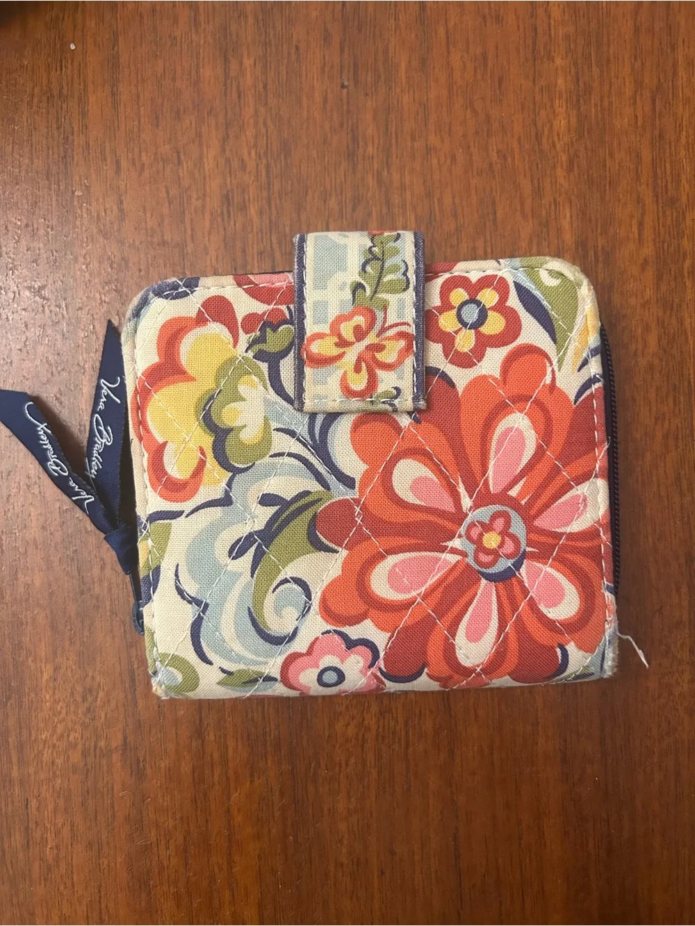 Vera Bradley Floral Quilted Compact Wallet in Coral, Navy & Cream